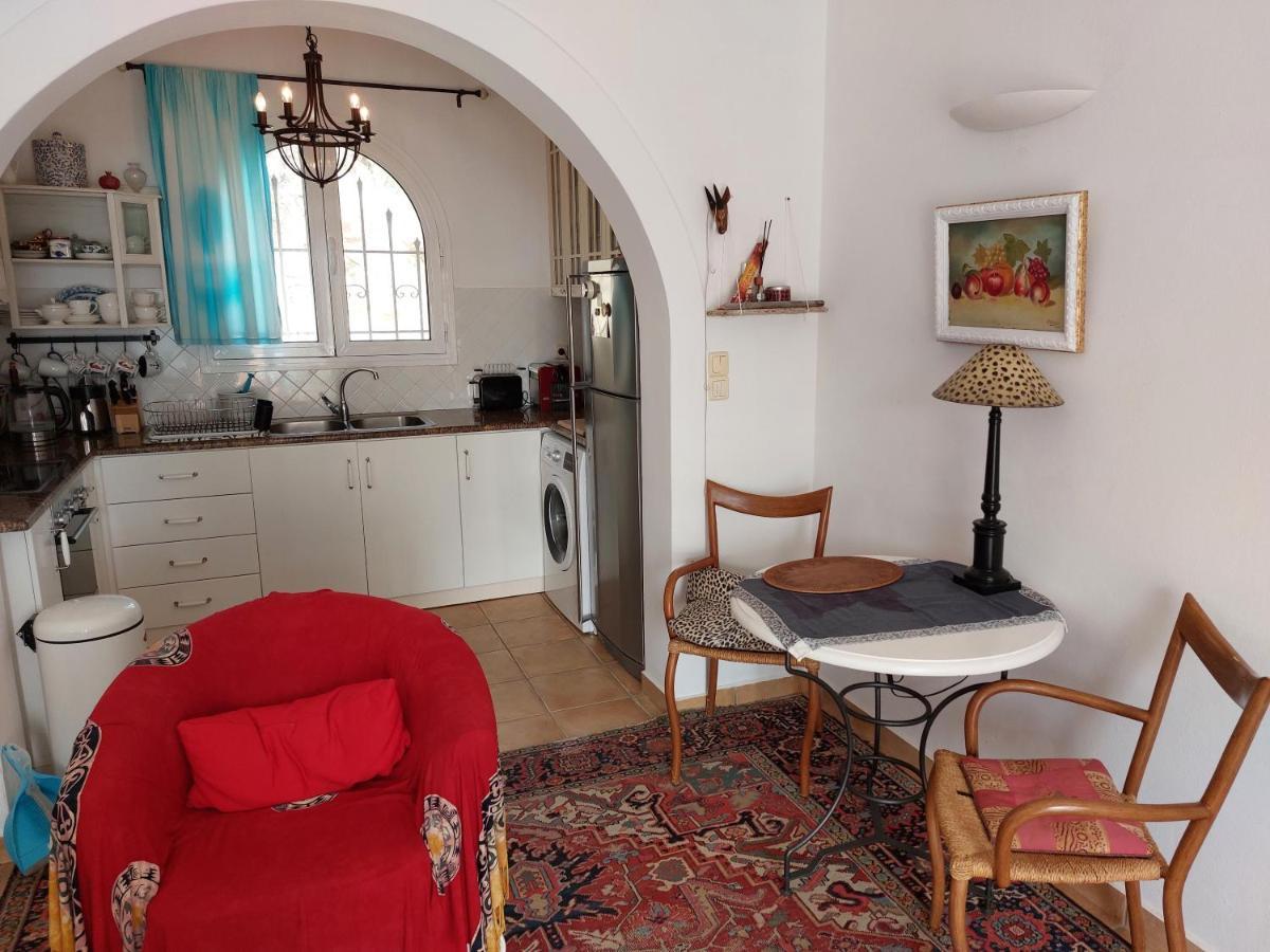 Tranquil Villa With Sea View In Ammopi Karpathos Amoopi Buitenkant foto